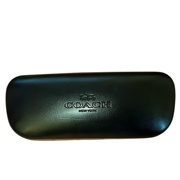 COACH Black Clam Shell Sunglass Case with Coach cleaning cloth - Picture 1 of 10
